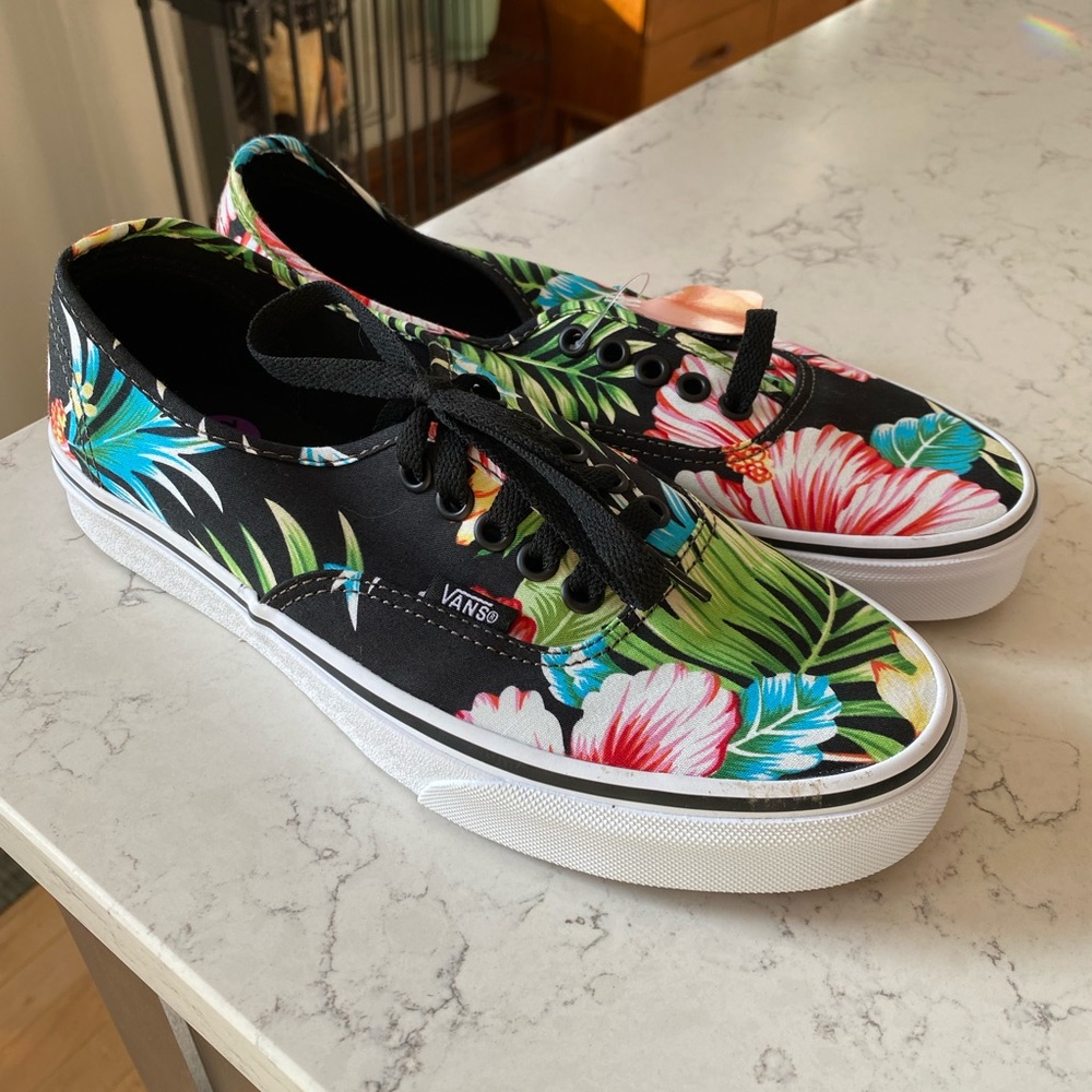 Vans Tropical Authentic Shoe